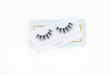 Load image into Gallery viewer, Autumn (2017734754363)
